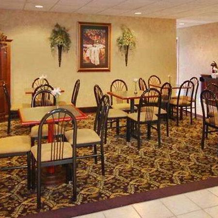 Comfort Suites Airport โคลัมบัส ร้านอาหาร รูปภาพ